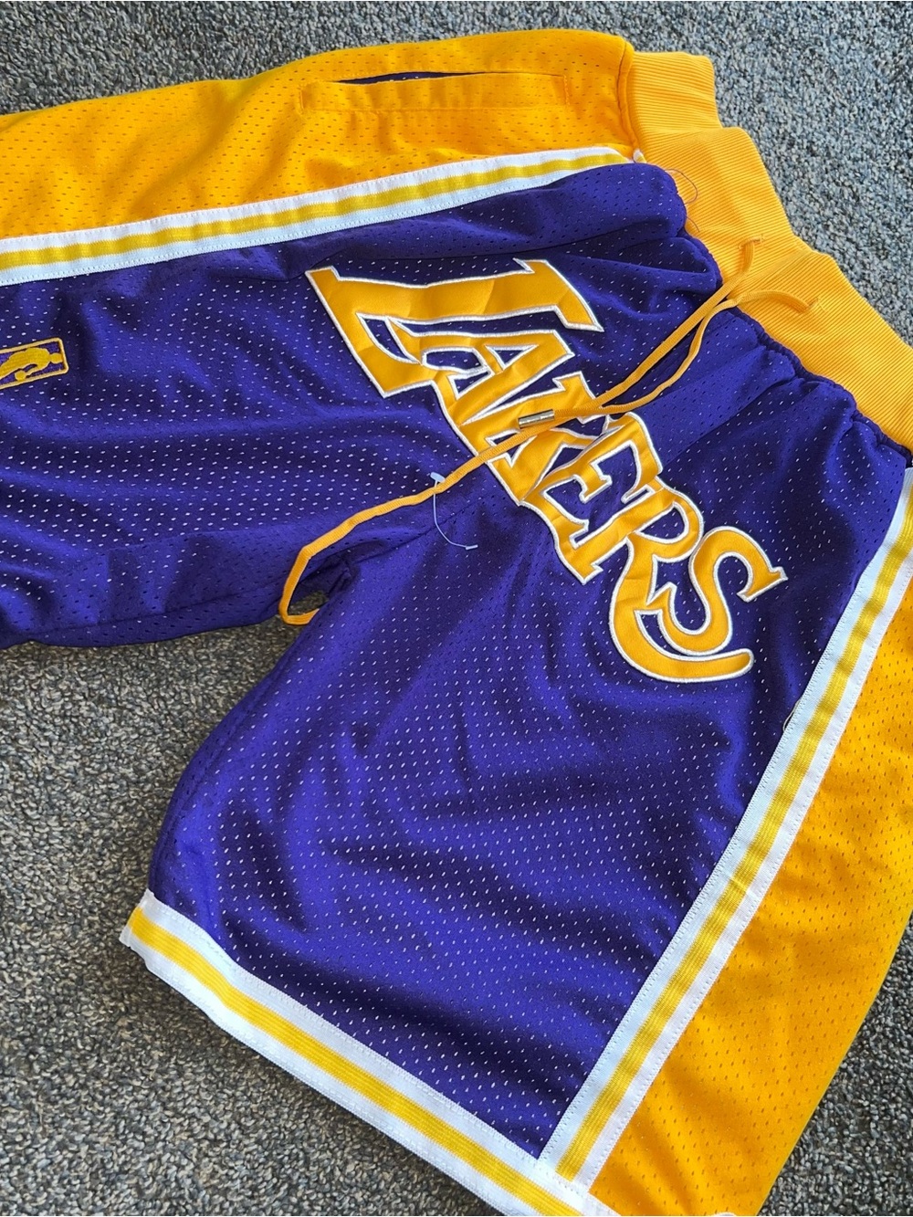 NWOT Vintage 96’/97’ Just Don Los Angeles Lakers Mesh Shorts Men’s Size Medium